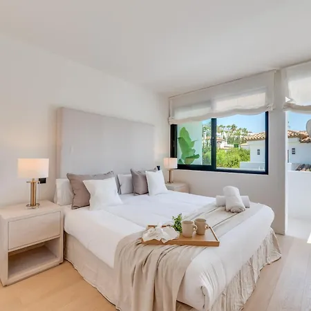 Vacation I Miraluna, Private Gated Community, Walkable To Golf Courses, Private Pool, Refurbished In 2024 Marbella