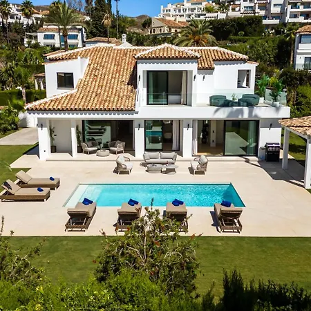 Vacation I Miraluna, Private Gated Community, Walkable To Golf Courses, Private Pool, Refurbished In 2024 *